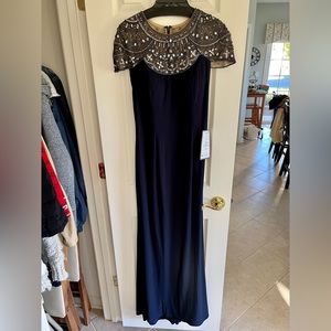 NEW W/Tags: BETSY & ADAM Womens Navy Embellished Full-Length Evening Gown Dress